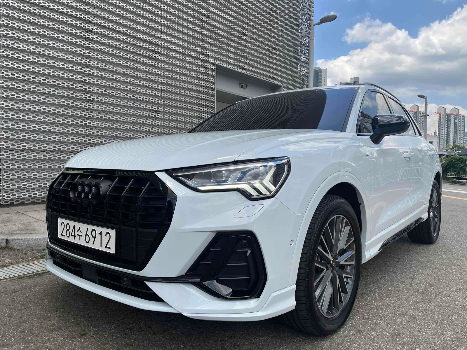Audi Q3 (F3) 40 TFSI Quattro Premium 2026 — photo 1 sur 20