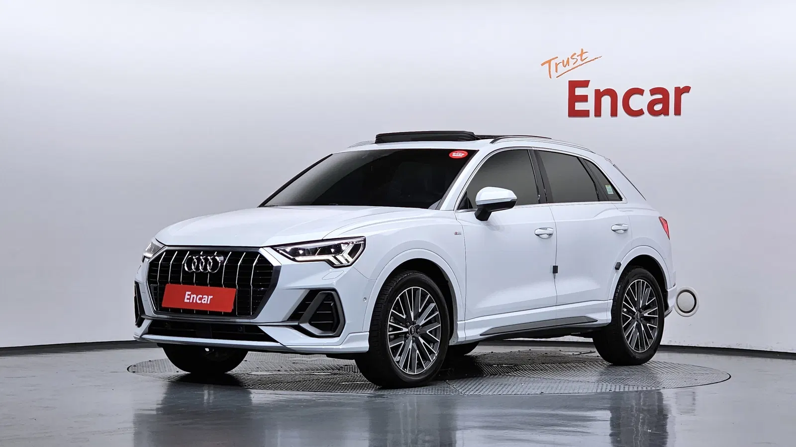 Audi Q3 (F3) 35 TDI Quattro Premium 2023 — photo 1 sur 32