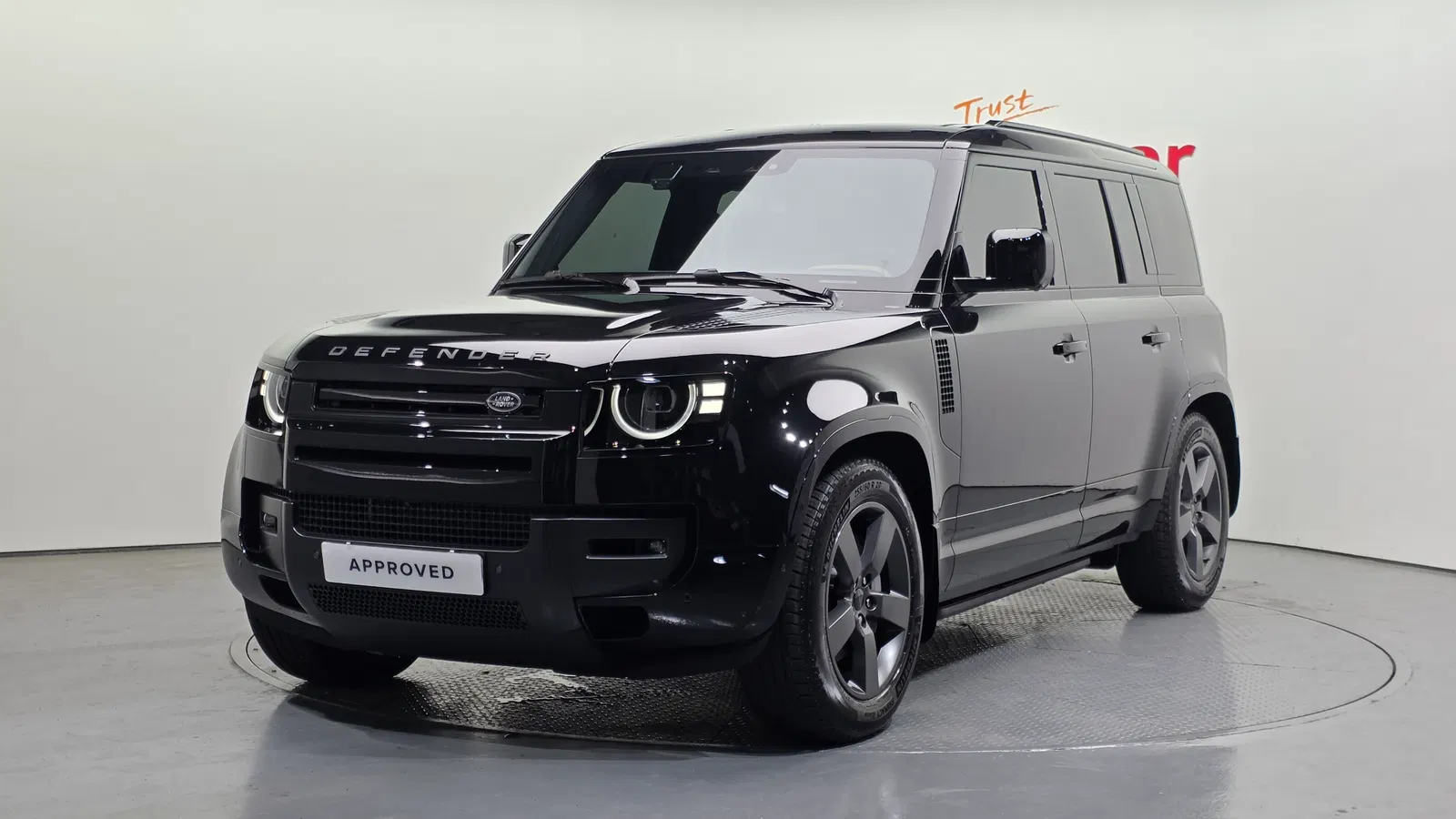 Land Rover Defender (L663) 110 D300 X-Dynamic HSE 2026 — photo 1 sur 20