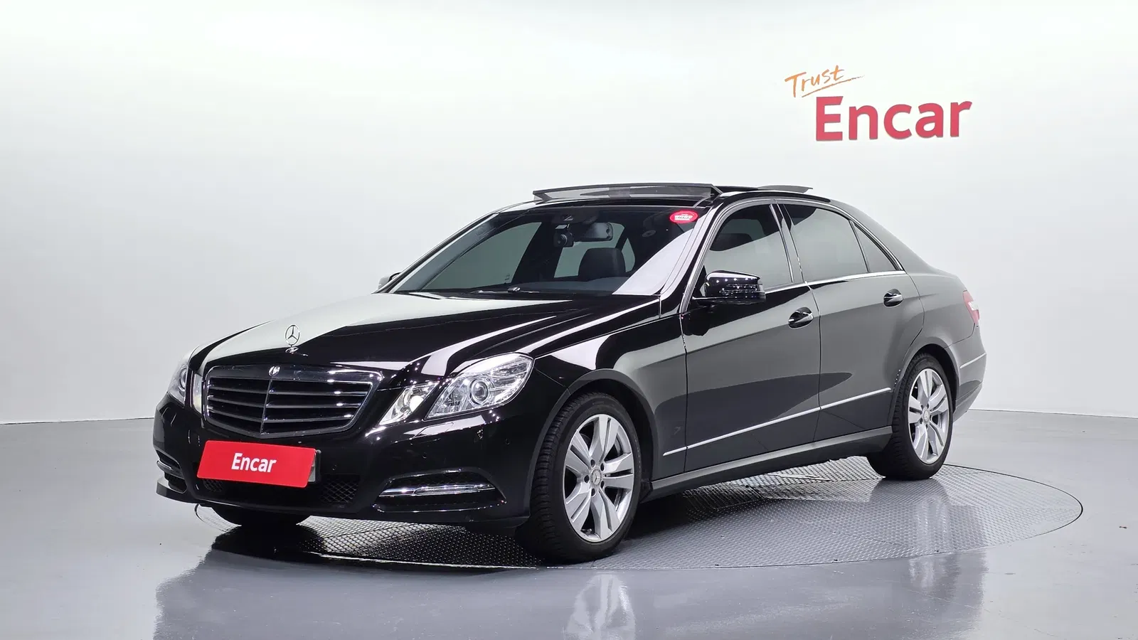 Mercedes-Benz Classe E E350 4MATIC Avantgarde (W212) 2011 — photo 1 sur 20