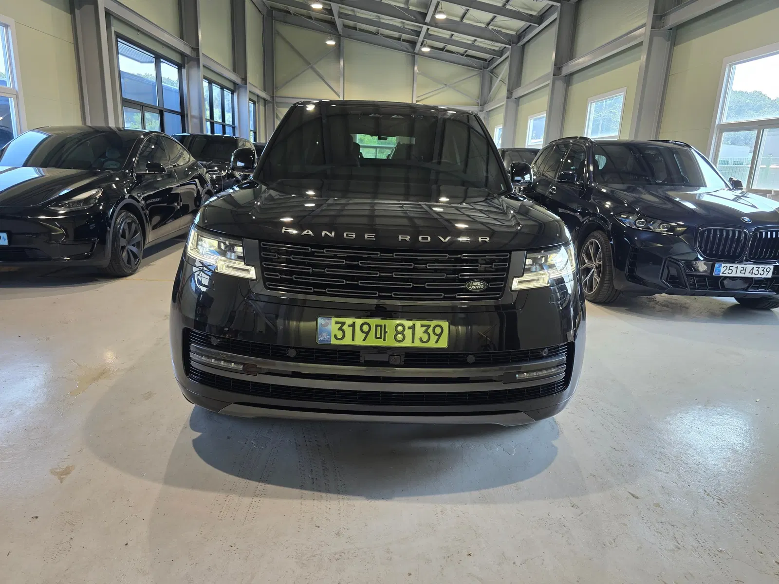 Land Rover Range Rover 5e génération P530 AB 2025 — photo 1 sur 26