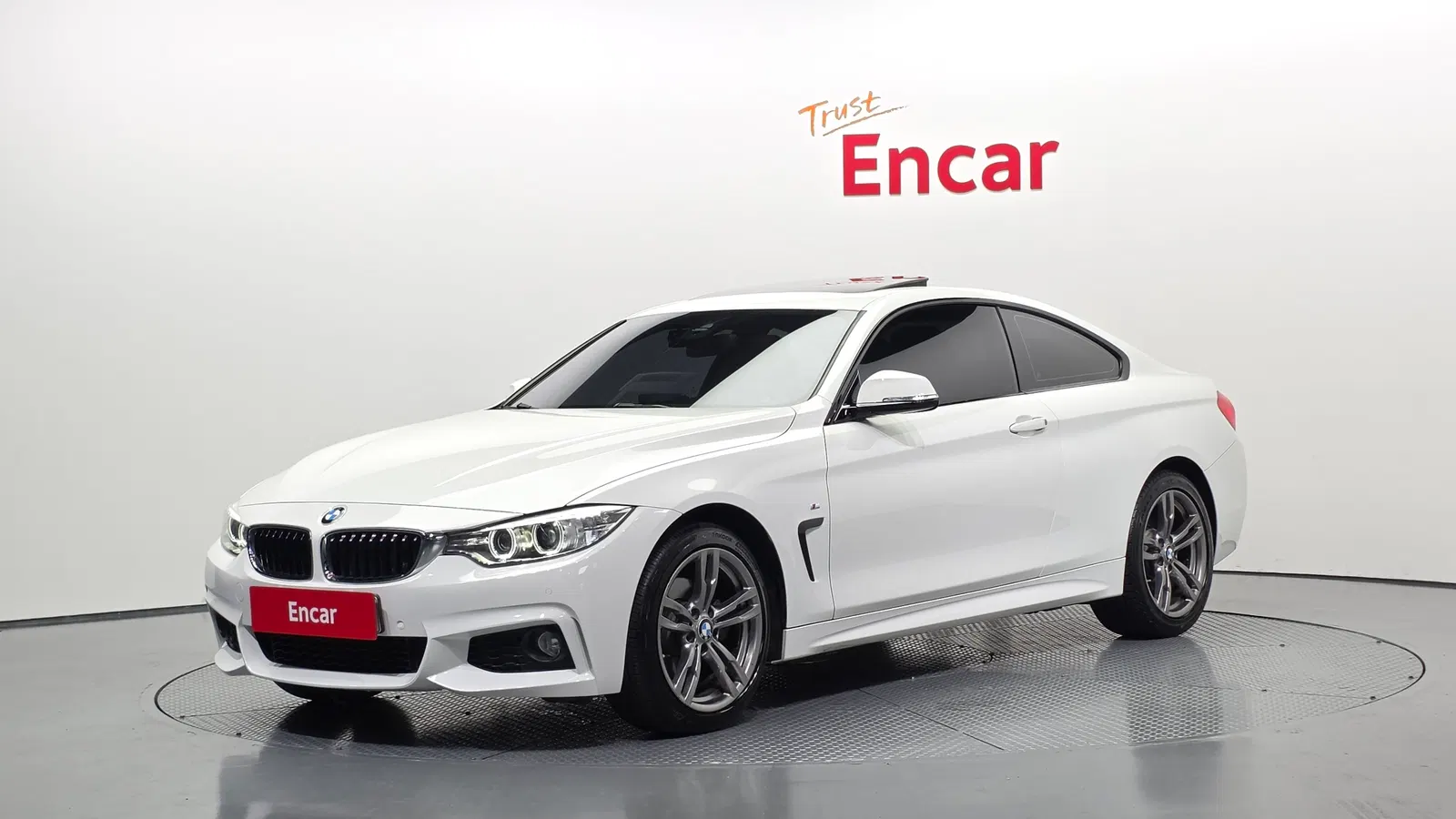 BMW Série 4 (F32) 420d xDrive M Sport Coupé 2015 — photo 1 sur 20