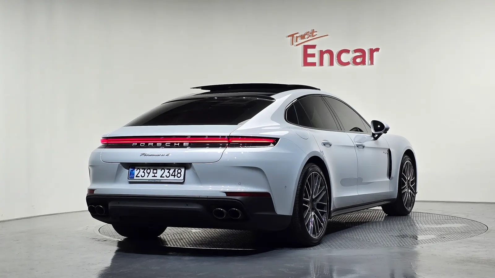 Porsche Panamera (976) 2.9 AWD E-Hybride 2025 — photo 1 sur 37