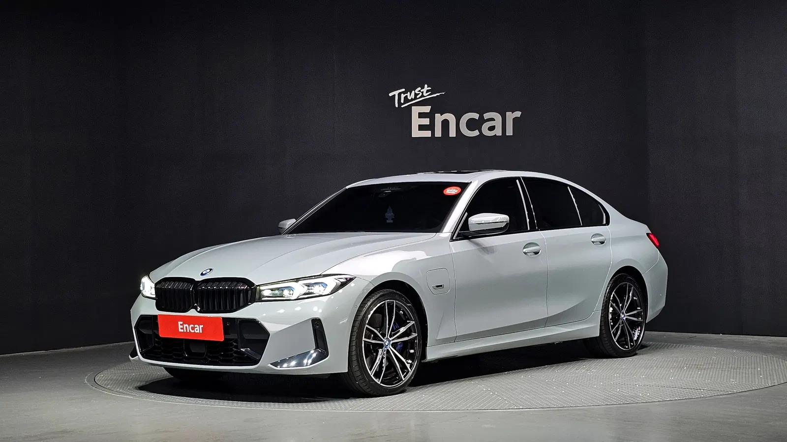 BMW Série 3 (G20) 330e M Sport 2023 — photo 1 sur 20