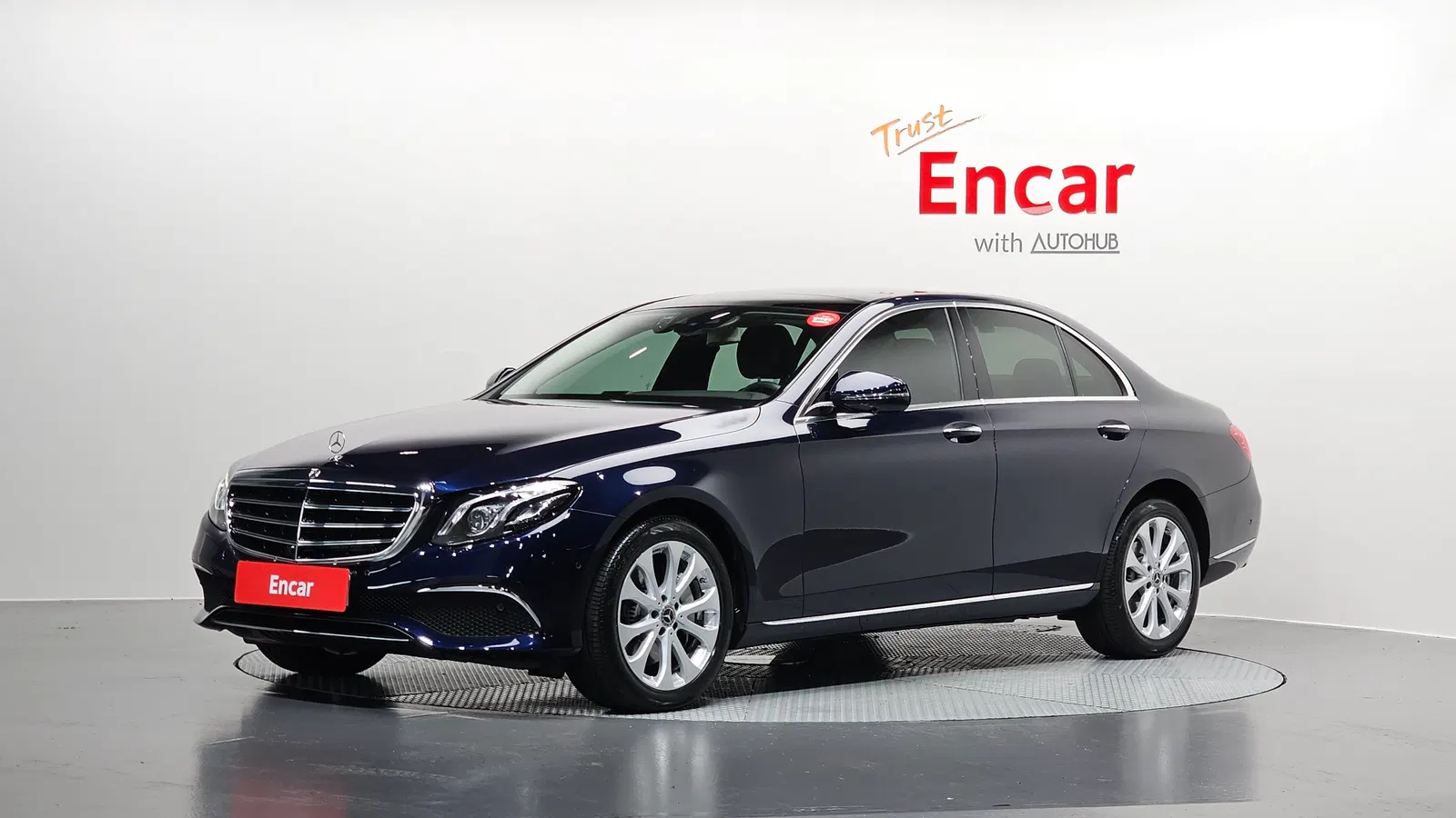 Mercedes-Benz Classe E E300 4MATIC Exclusive (W213) 2019 — photo 1 sur 31