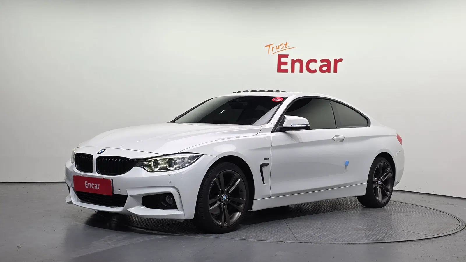 BMW Série 4 (F32) 420d xDrive Sport Coupé 2015 — photo 1 sur 20