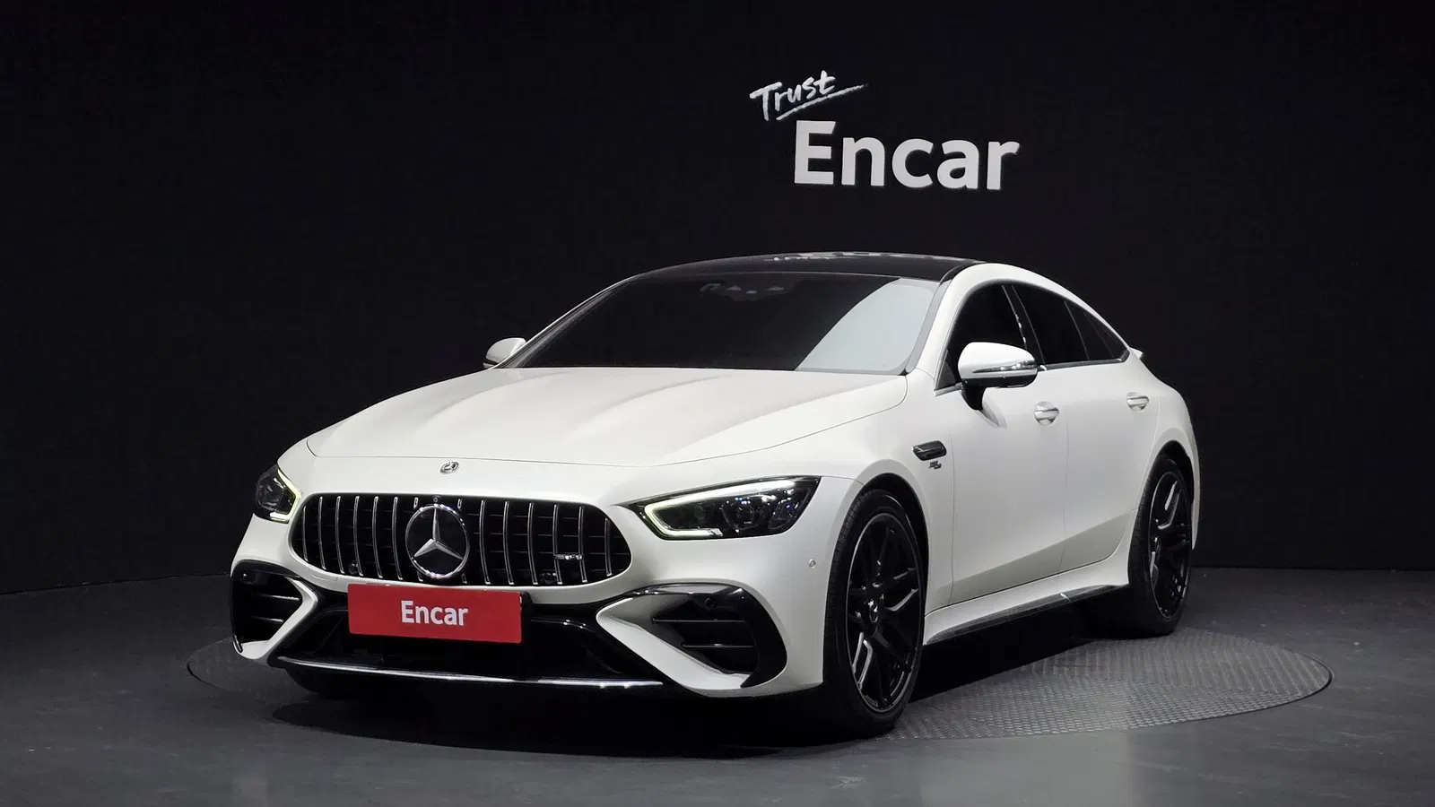 Mercedes-AMG AMG GT 4 portes 43 4MATIC+ Dynamic 2023 — photo 1 sur 20