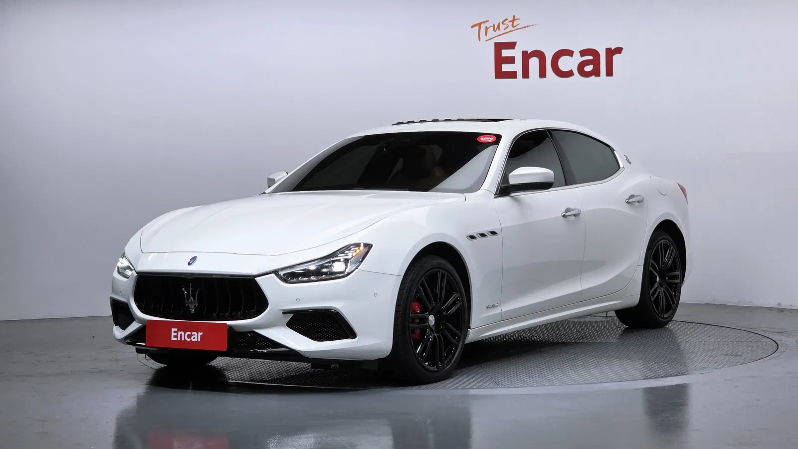Maserati Ghibli 3.0 GranSport 2018 — photo 1 sur 20