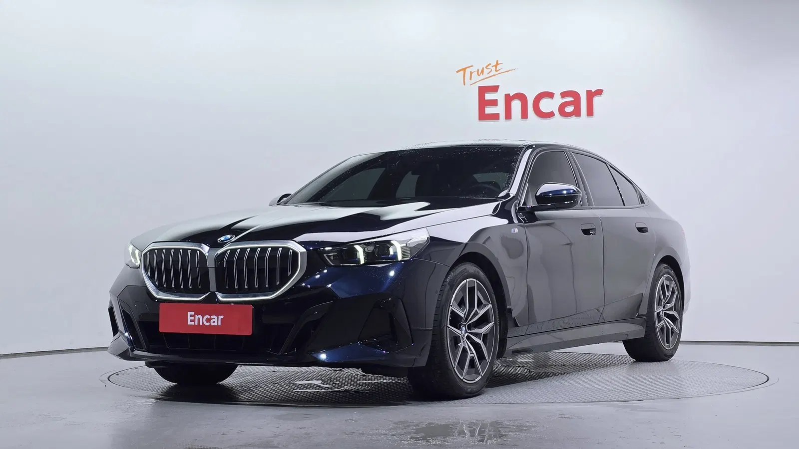 BMW Série 5 (G60) 520i M Sport 2025 — photo 1 sur 31