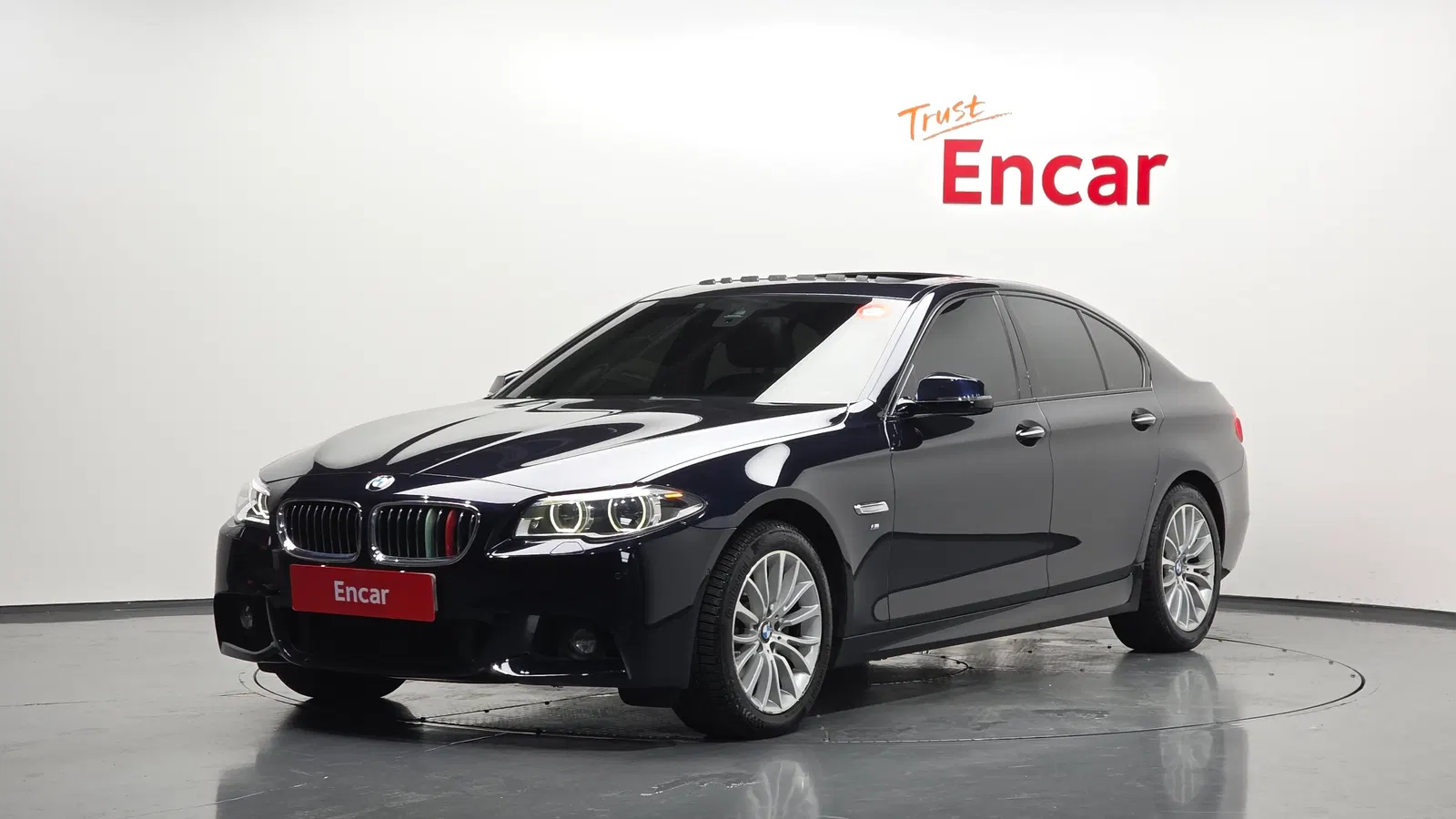 BMW Série 5 (F10) 520d xDrive M Aero Dynamic 2016 — photo 1 sur 20