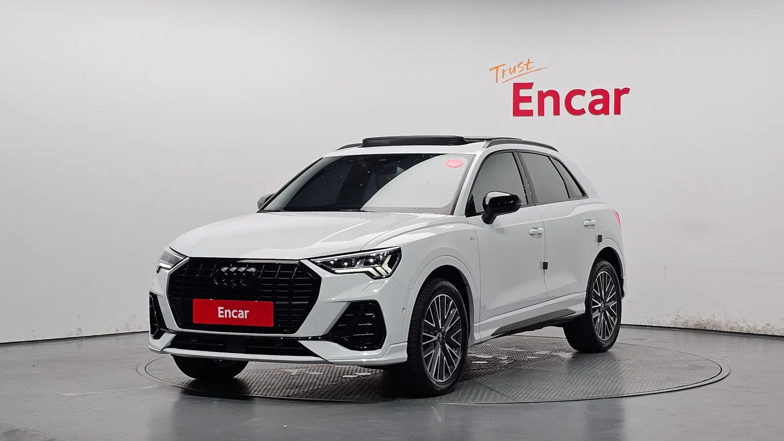Audi Q3 (F3) 35 TDI Premium 2025 — photo 1 sur 32