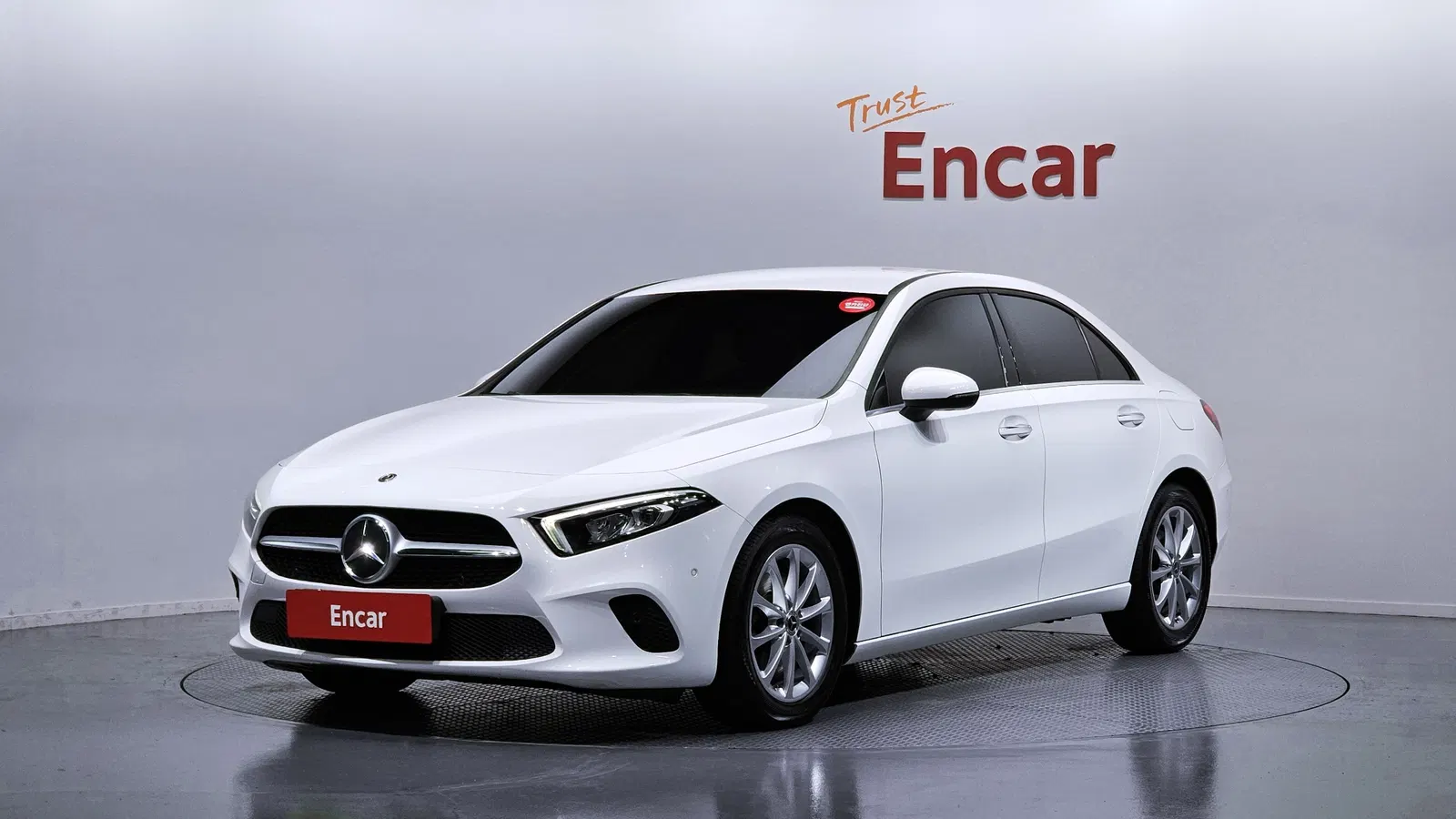 Mercedes-Benz Classe A A220 Berline (W177) 2020 — photo 1 sur 26