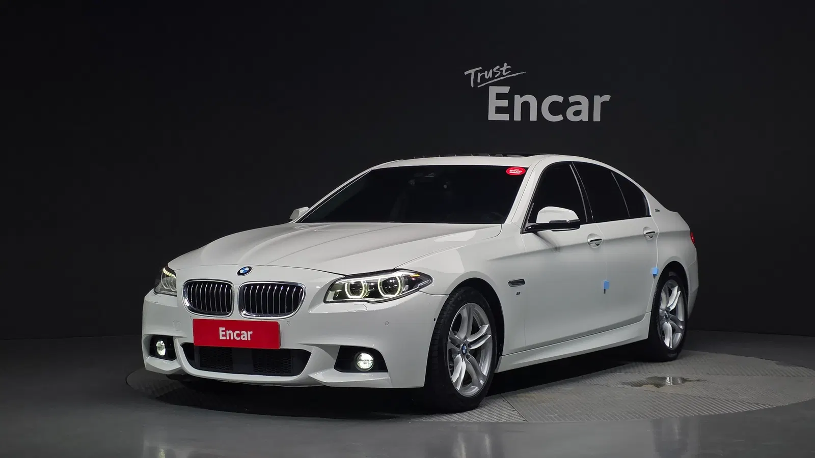BMW Série 5 (F10) 528i M AeroDynamic Special Edition 2016 — photo 1 sur 20