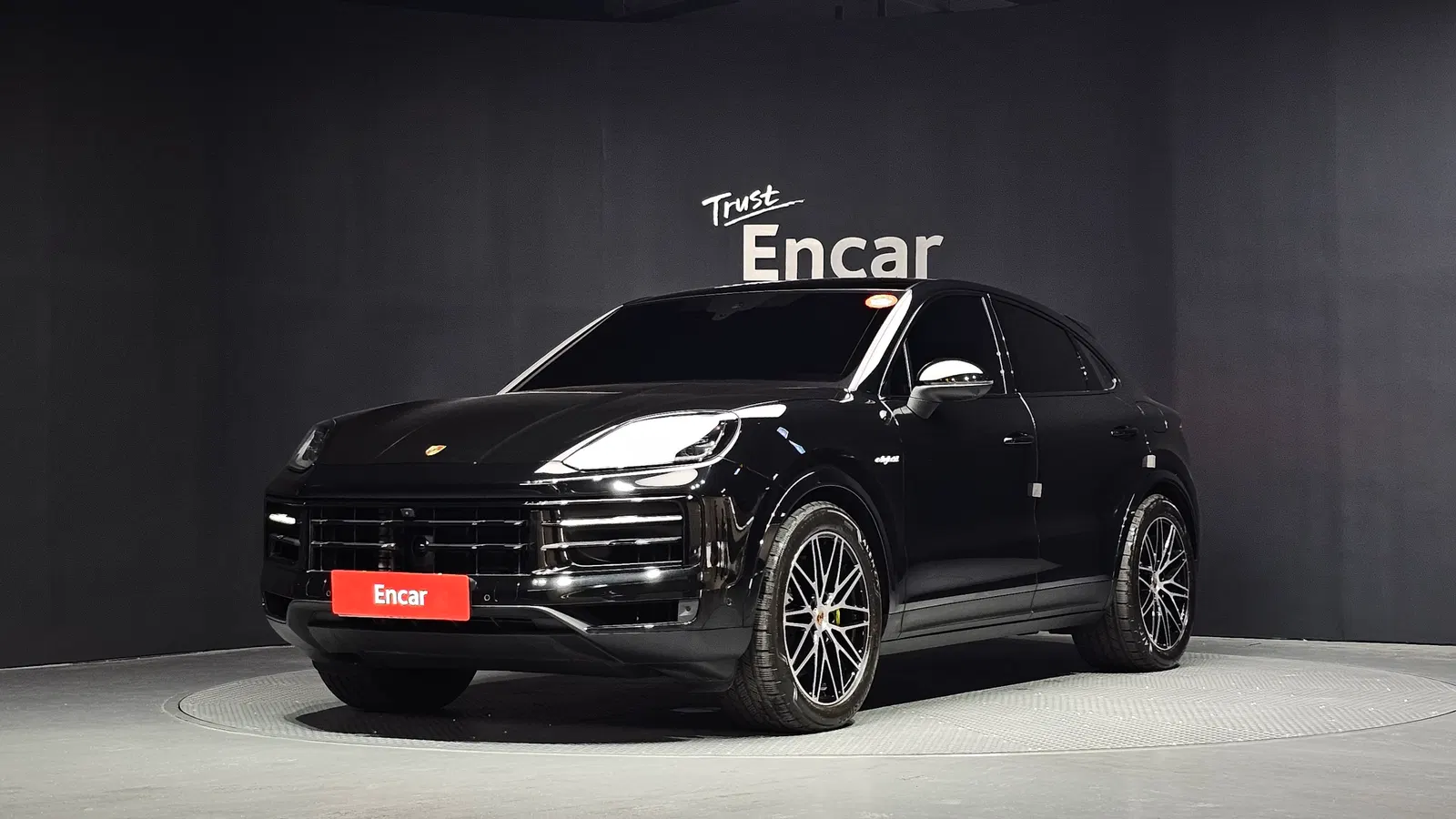 Porsche Cayenne (PO536) 3.0 E-Hybride Coupé 2025 — photo 1 sur 32