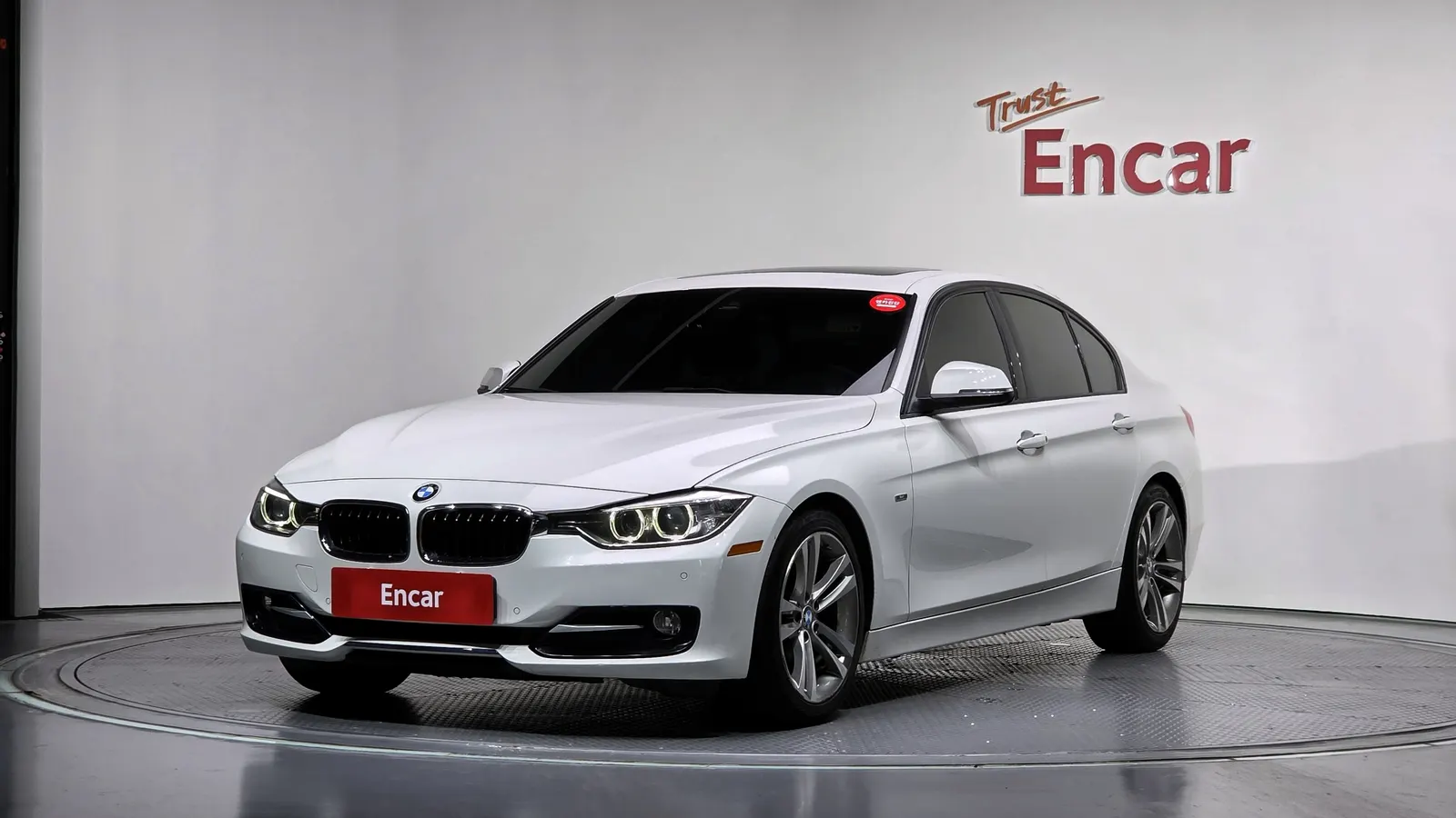 BMW Série 3 (F30) 320d Sport 2015 — photo 1 sur 26