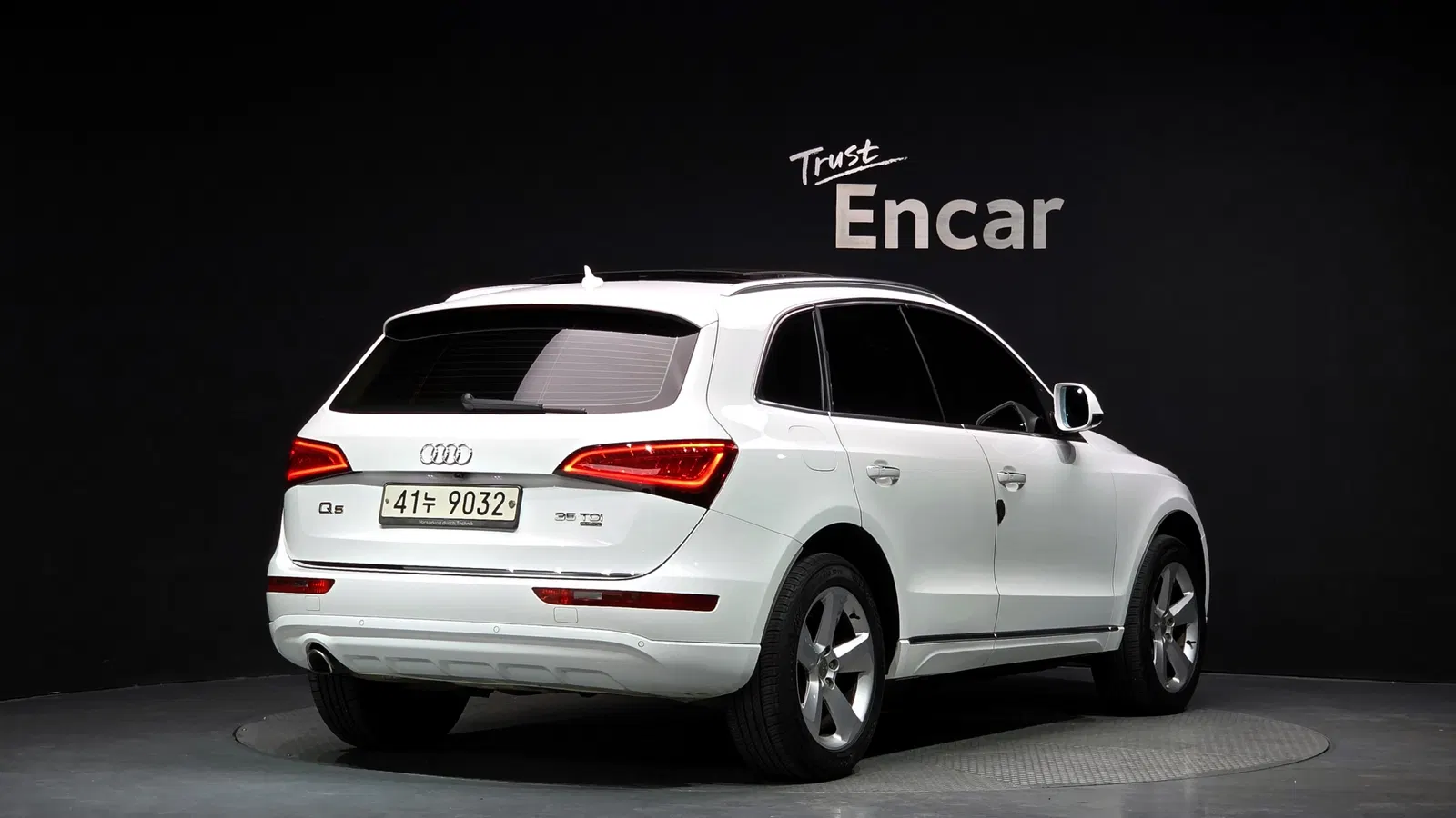 Audi Q5 35 TDI Quattro Dynamic 2015 — photo 1 sur 39