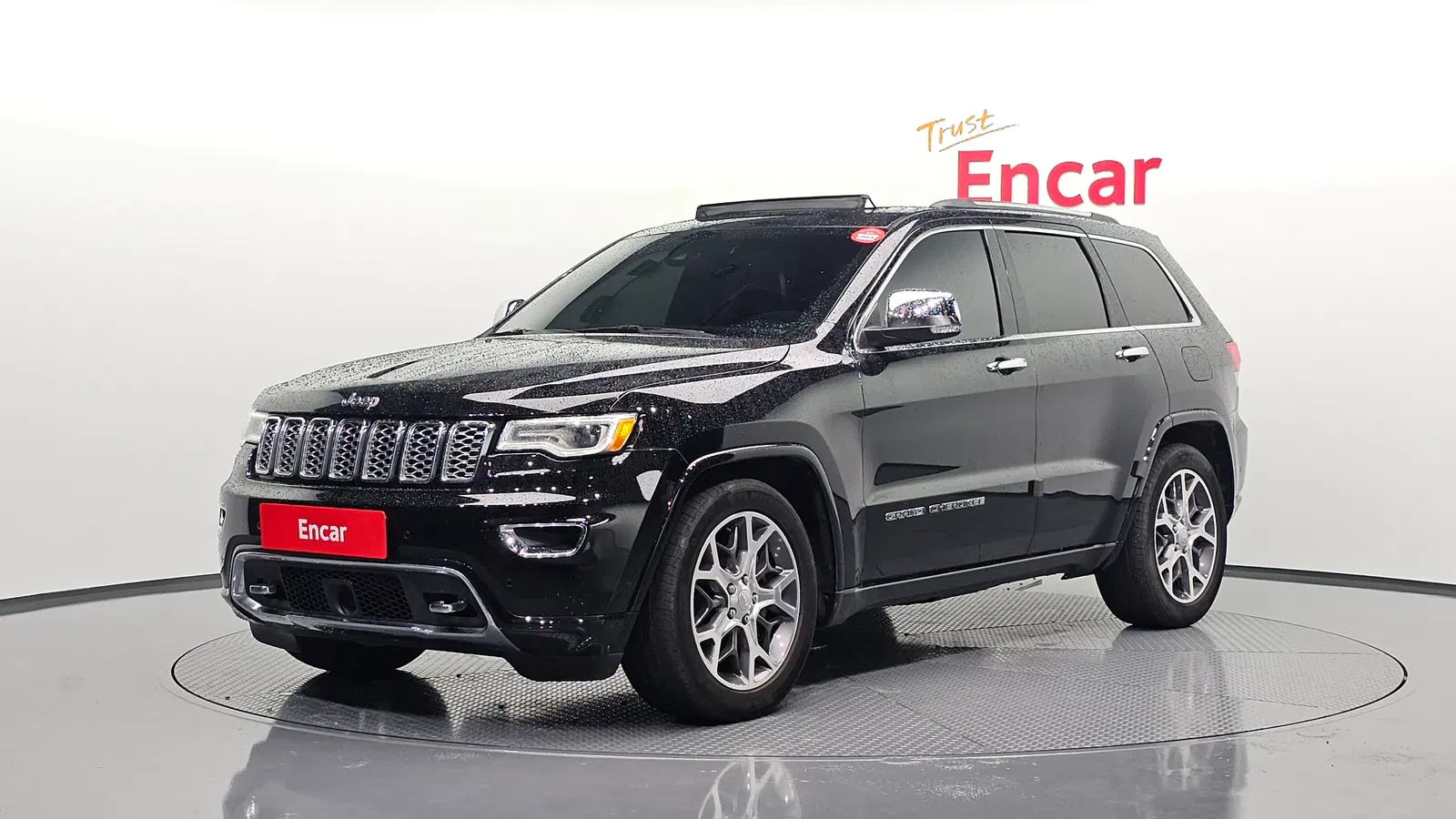 Jeep Grand Cherokee 3.6 Overland 2019 — photo 1 sur 33