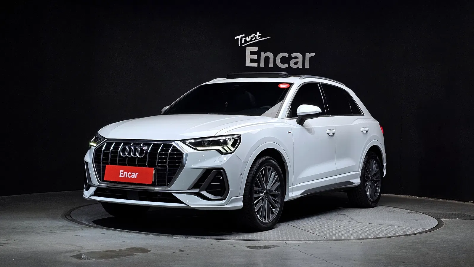 Audi Q3 (F3) 35 TDI Quattro Premium 2023 — photo 1 sur 31