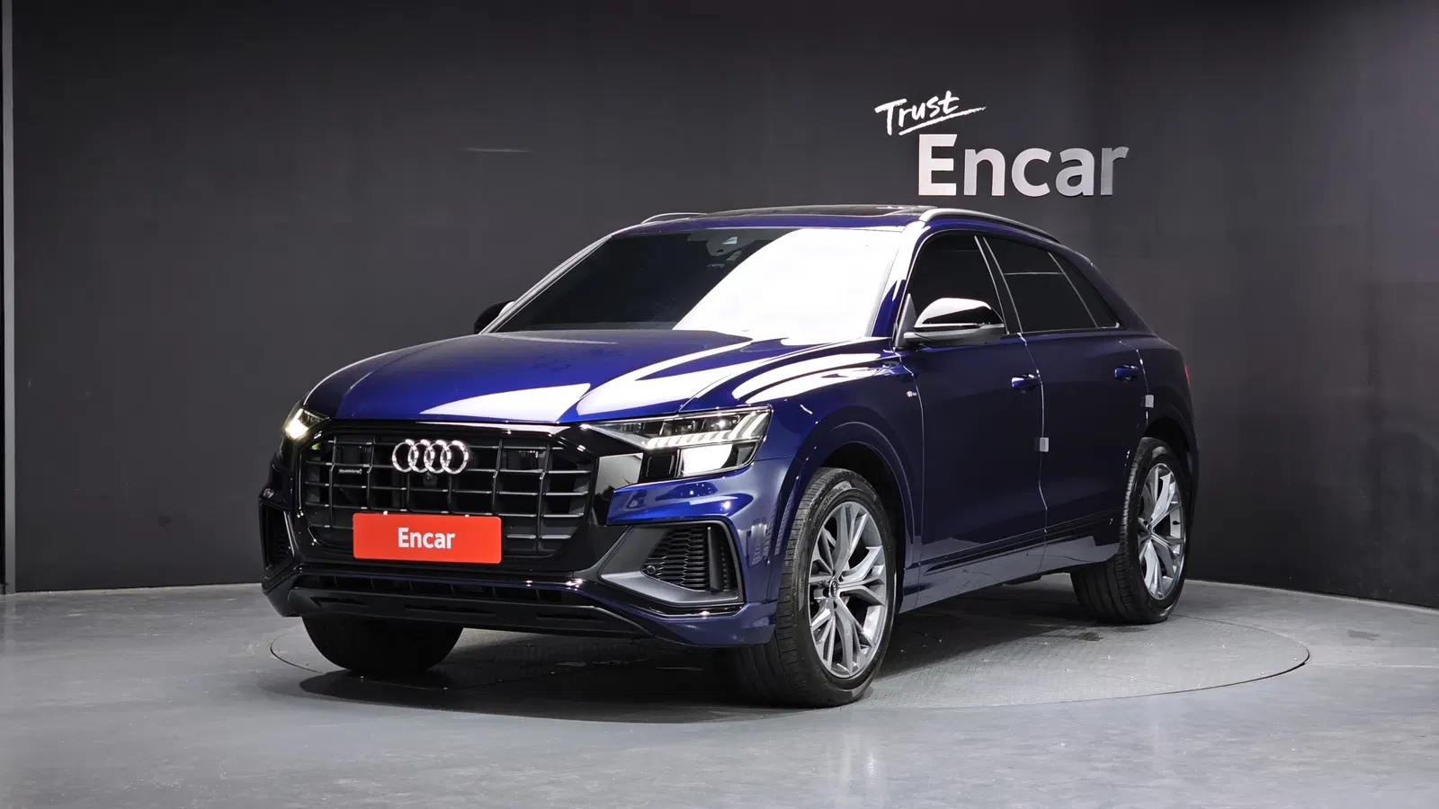 Audi Q8 (4M) 55 TFSI Quattro Premium 2022 — photo 1 sur 20