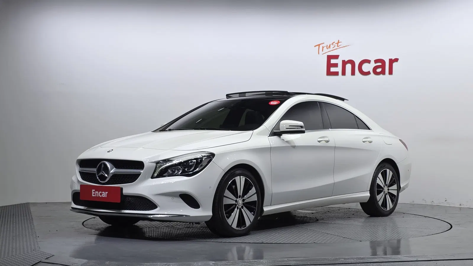 Mercedes-Benz CLA CLA250 4MATIC (C117) 2017 — photo 1 sur 20
