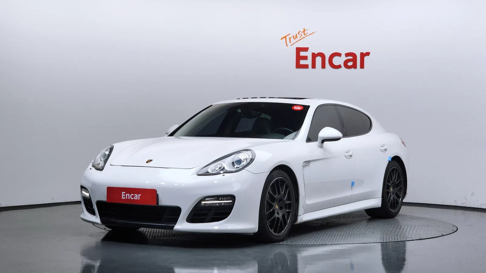 Porsche Panamera 3.6 AWD 2012 — photo 1 sur 20
