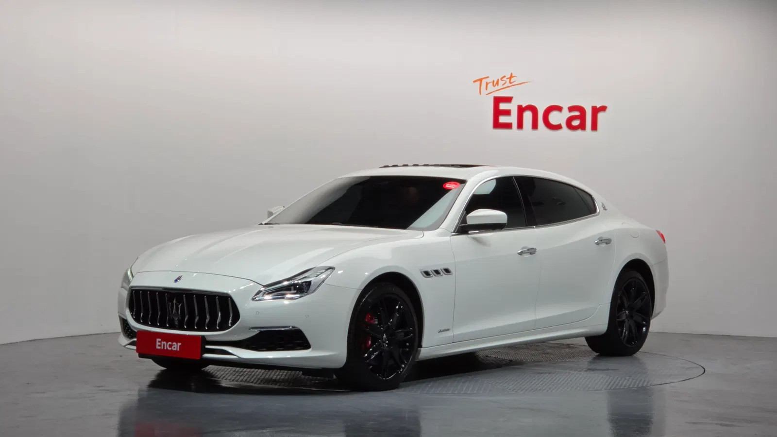 Maserati Quattroporte 3.0 V6 GranLusso 2019 — photo 1 sur 32
