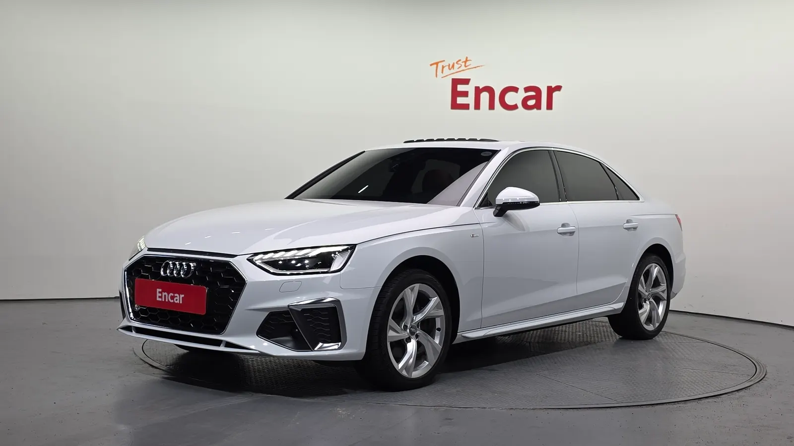 Audi A4 (B9) 40 TFSI Premium 2021 — photo 1 sur 20