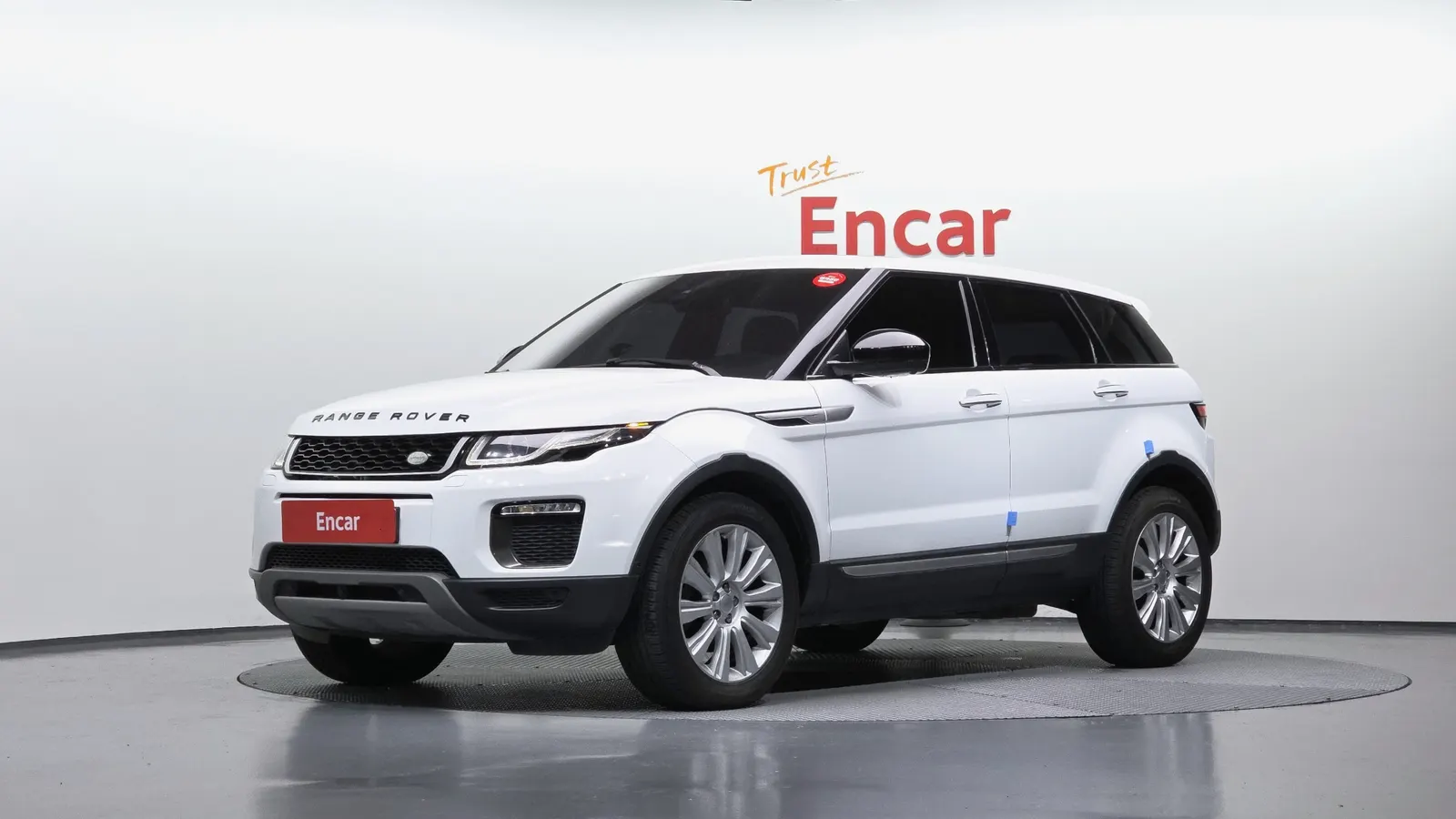 Land Rover Range Rover Evoque 2.0 TD4 HSE 2016 — photo 1 sur 20