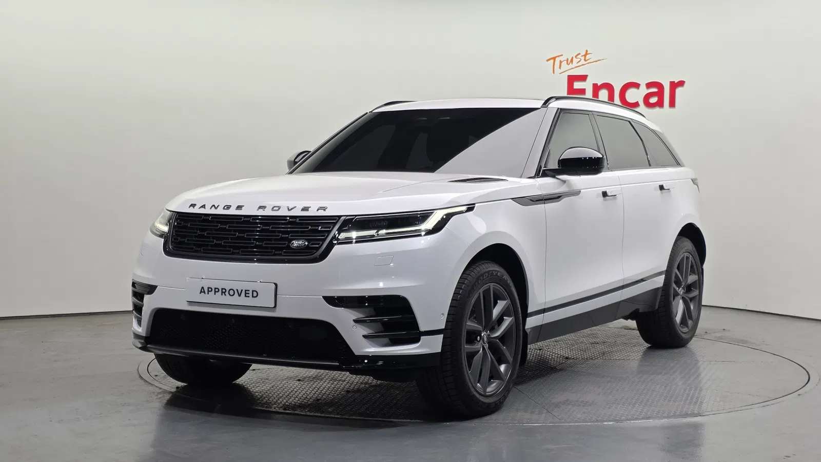 Land Rover Range Rover Velar 2.0 P250 Dynamic SE 2026 — photo 1 sur 20