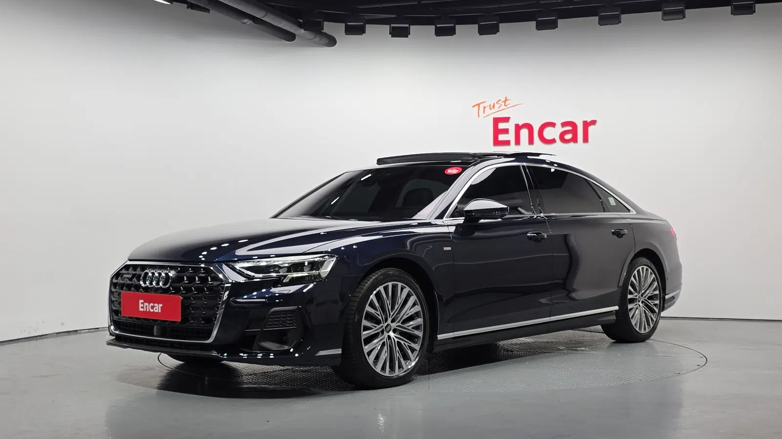 Audi A8 (D5) 55 TFSI Quattro Premium LWB 2023 — photo 1 sur 20