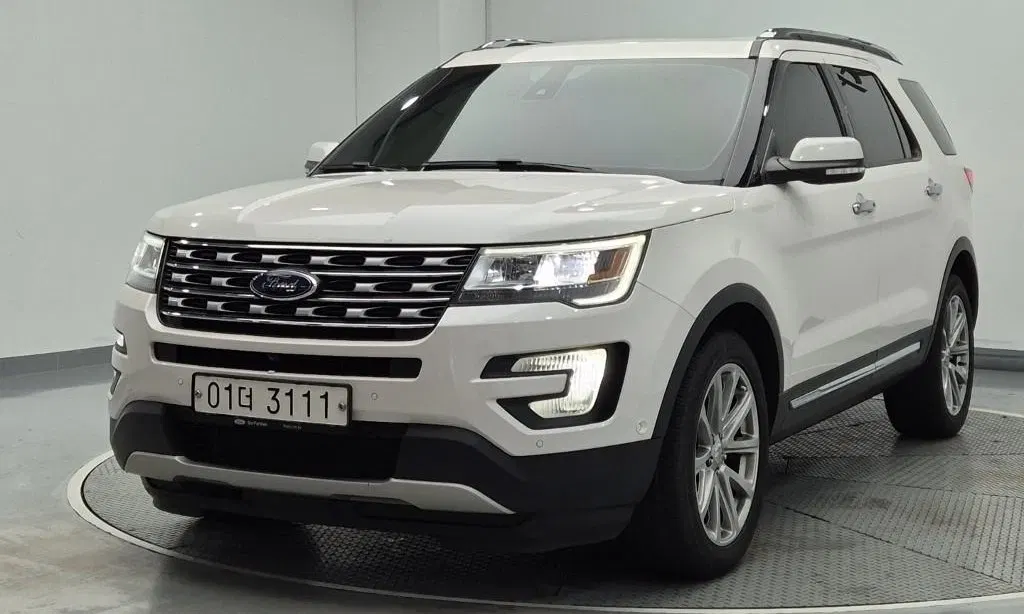 Ford Explorer 2.3 Limited 4WD 2017 — photo 1 sur 24