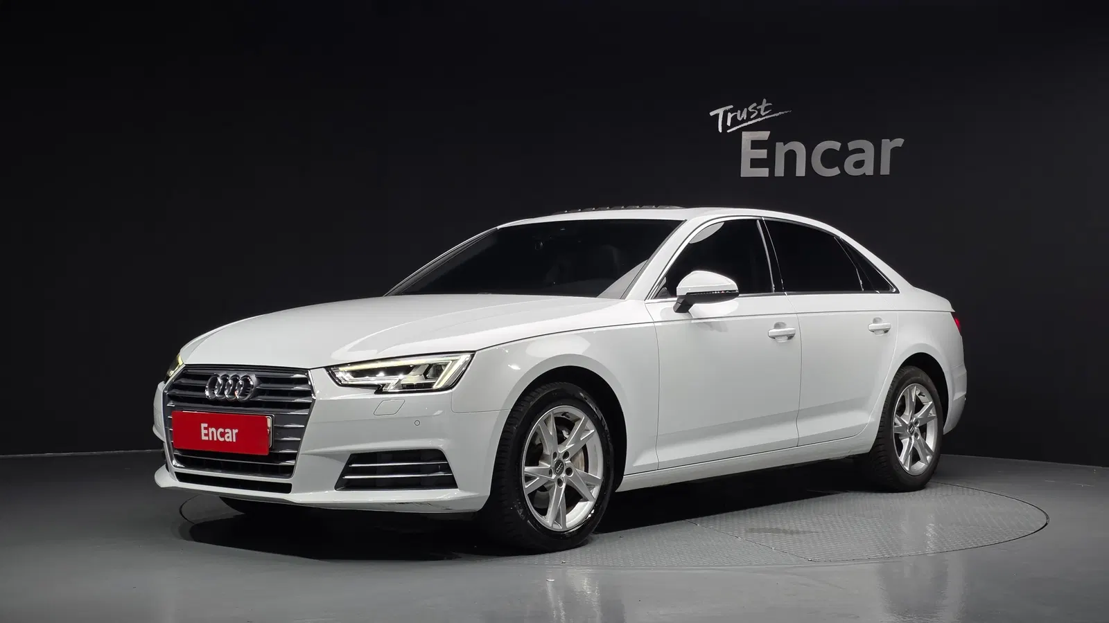 Audi A4 (B9) 35 TDI Premium 2018 — photo 1 sur 20