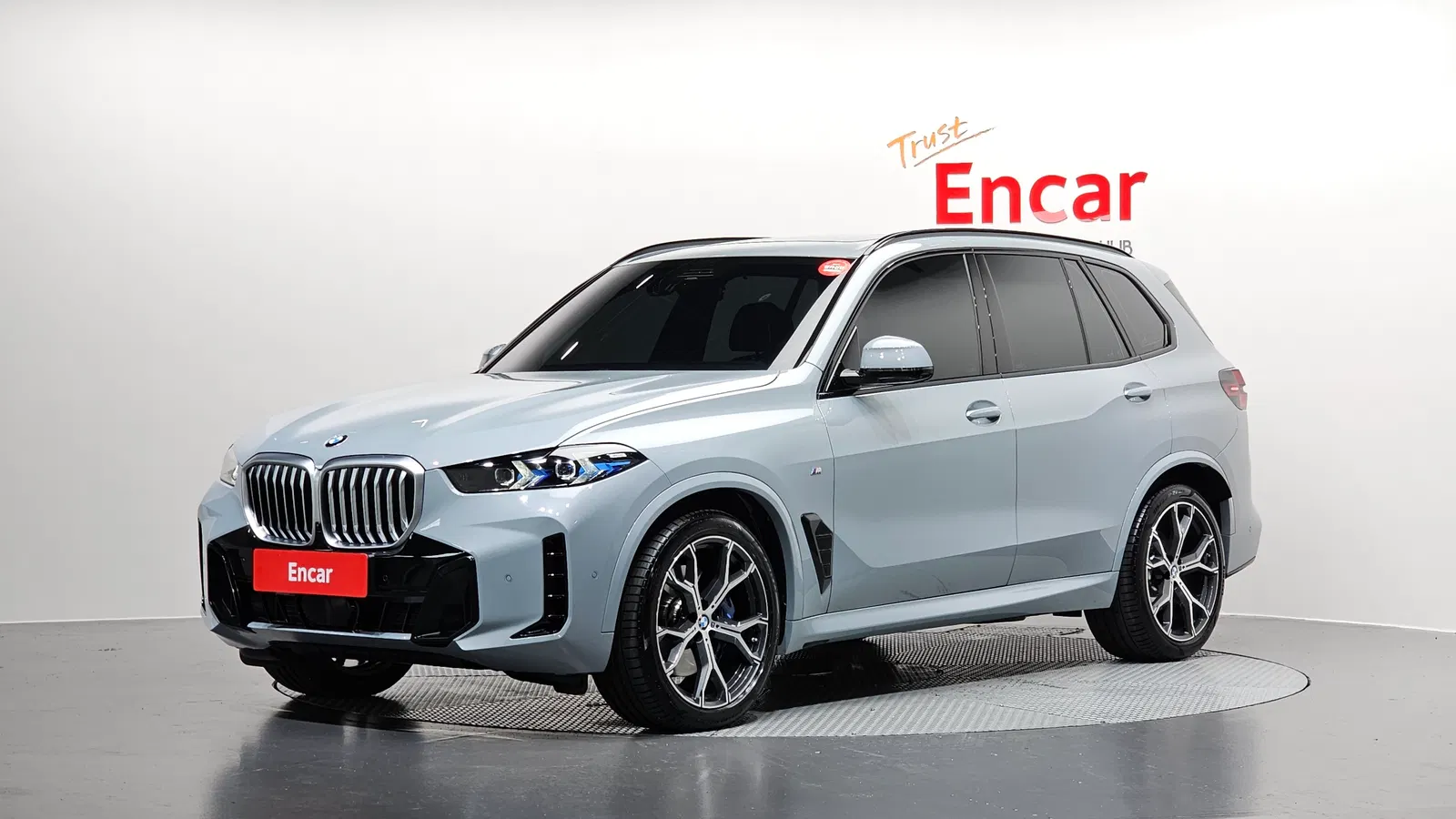 BMW X5 (G05) xDrive 40i M Sport 2026 — photo 1 sur 32