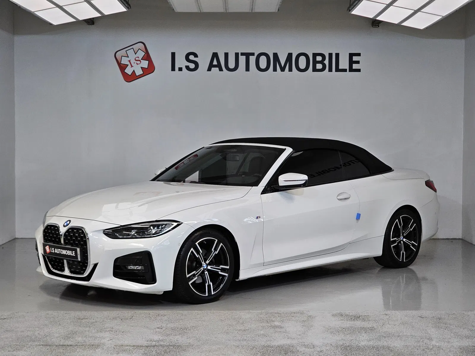 BMW Série 4 (G22) 420i M Sport Convertible 2021 — photo 1 sur 26