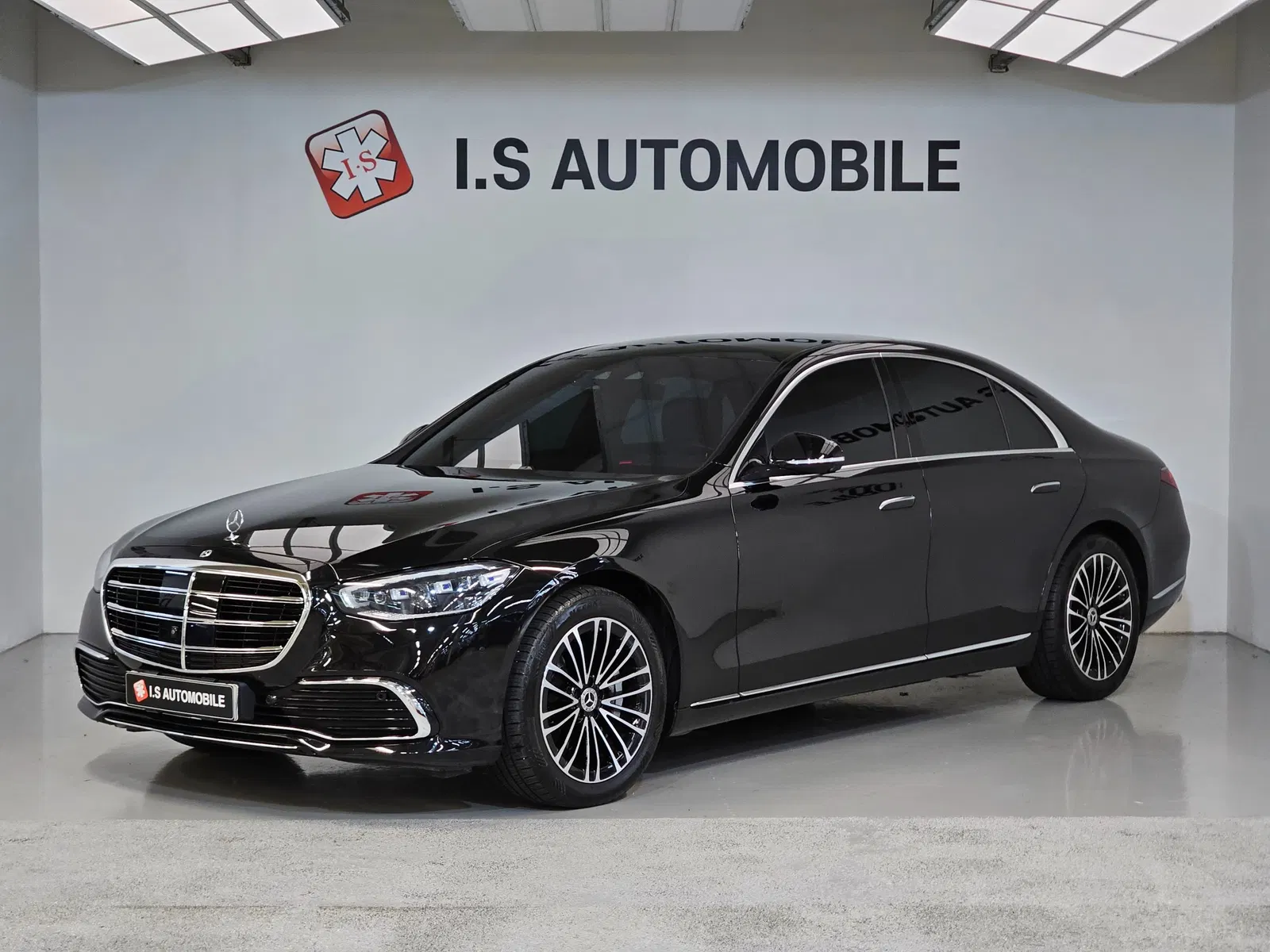 Mercedes-Benz Classe S S350 d (W223) 2023 — photo 1 sur 26