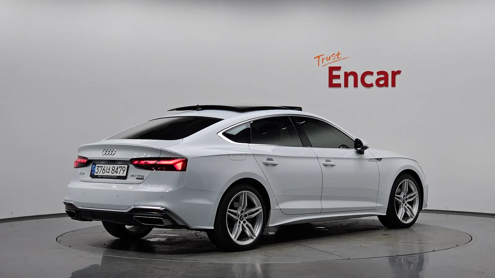 Audi A5 (F5) 40 TFSI Quattro Premium Sportback 2021 — photo 1 sur 38