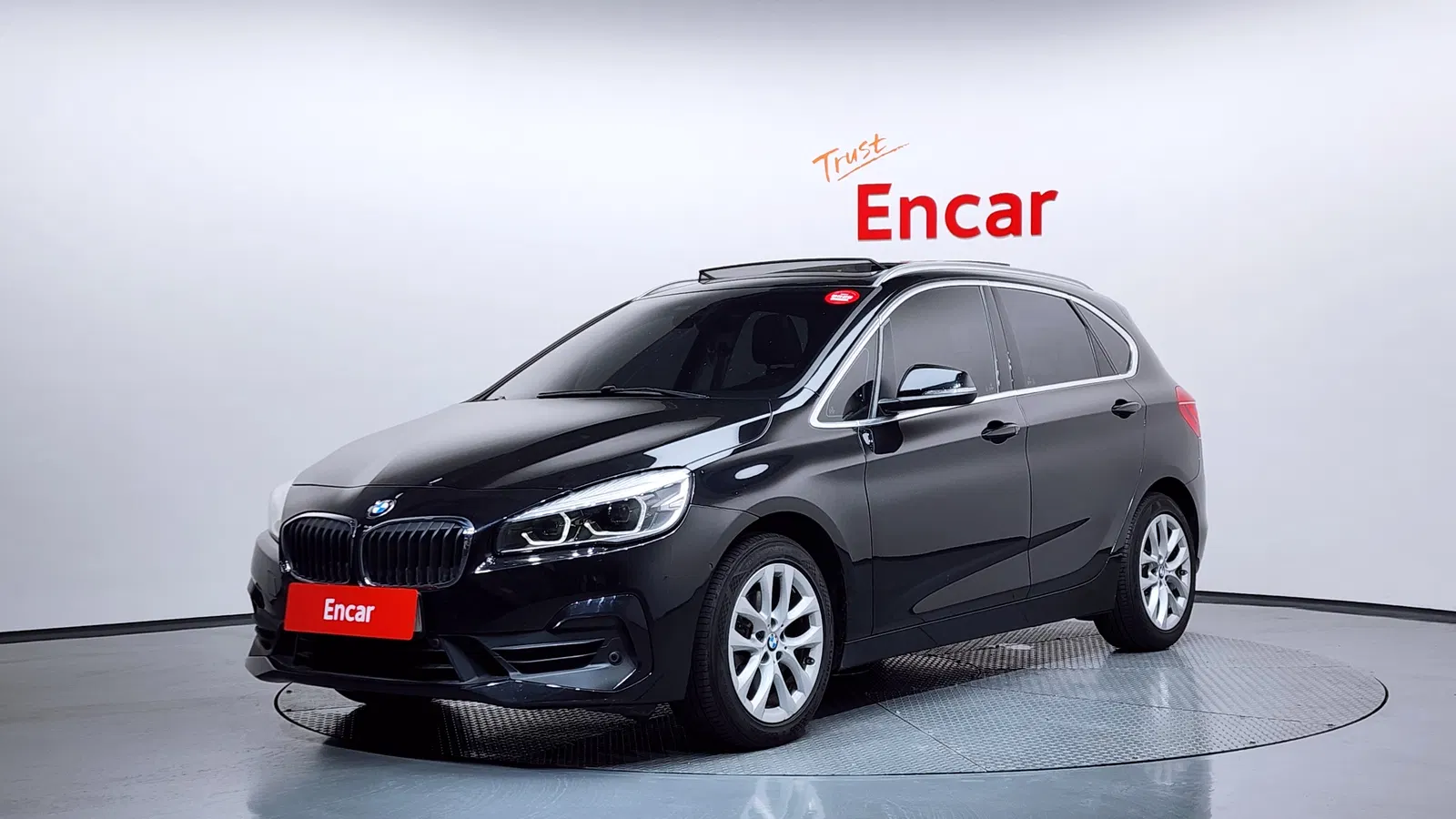 BMW Série 2 Active Tourer (F45) Joy 2019 — photo 1 sur 20