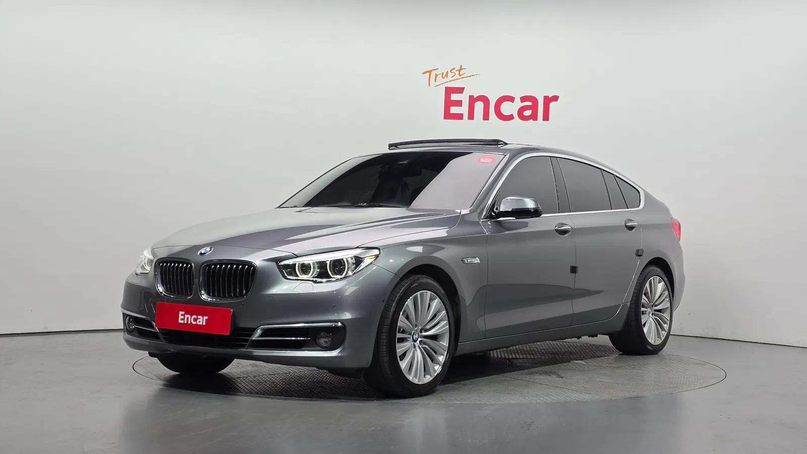 BMW Série 5 GT (F07) GT 30d xDrive 2016 — photo 1 sur 20