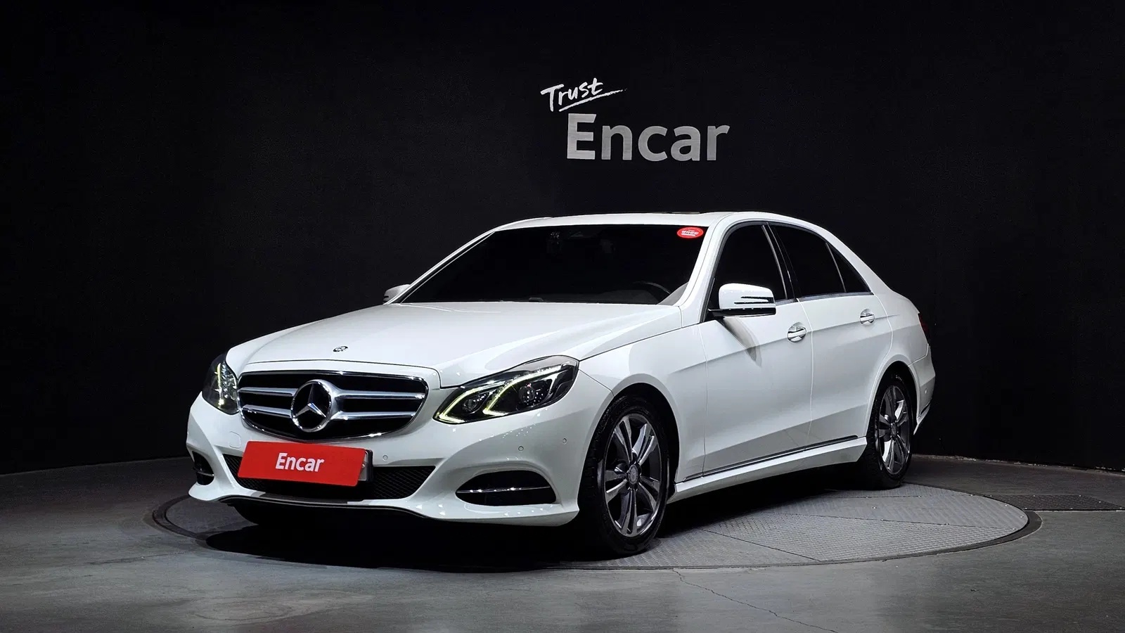 Mercedes-Benz Classe E E220 BlueTEC Avantgarde (W212) 2016 — photo 1 sur 20