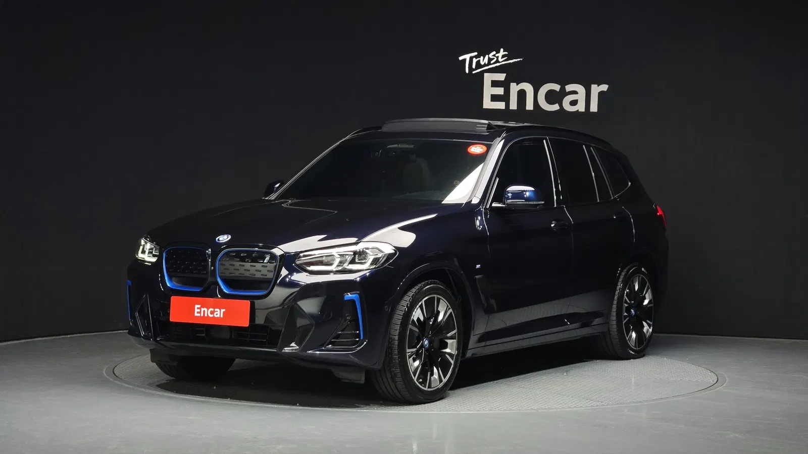 BMW iX3 M Sport 2023 — photo 1 sur 32