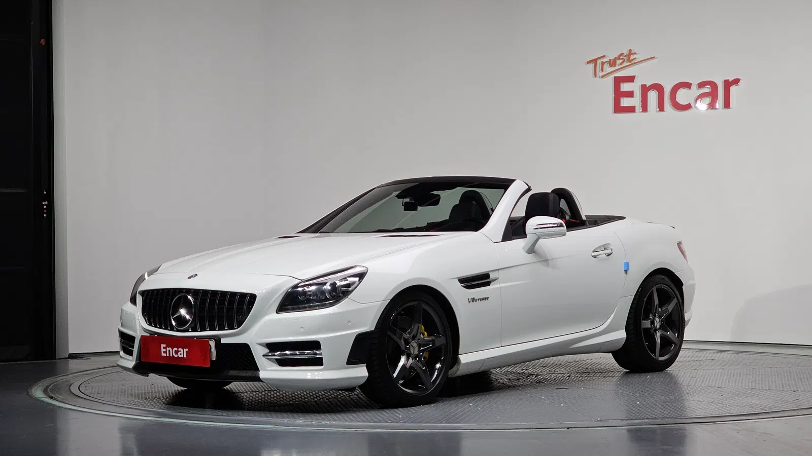 Mercedes-Benz SLK 350 BlueEFFICIENCY 2015 — photo 1 sur 20
