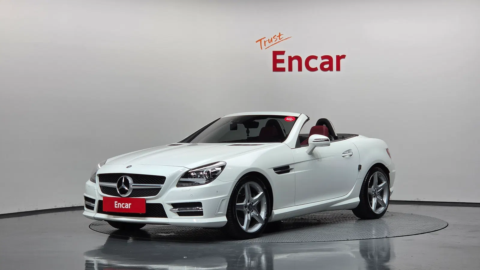 Mercedes-Benz SLK 200 BlueEFFICIENCY 2016 — photo 1 sur 20