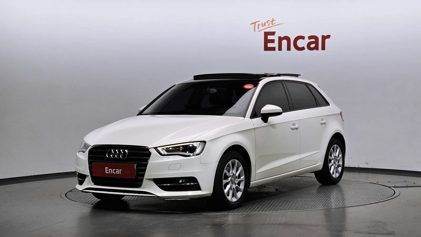 Audi A3 25 TDI Dynamic Sportback 2015 — photo 1 sur 26