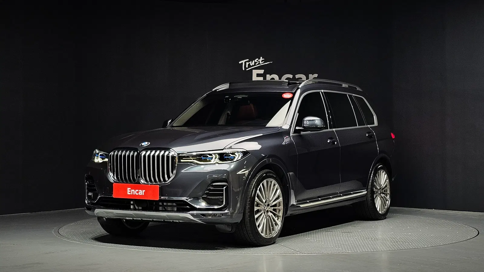 BMW X7 (G07) xDrive 40i Design Pure Excellence 6 places 2022 — photo 1 sur 33