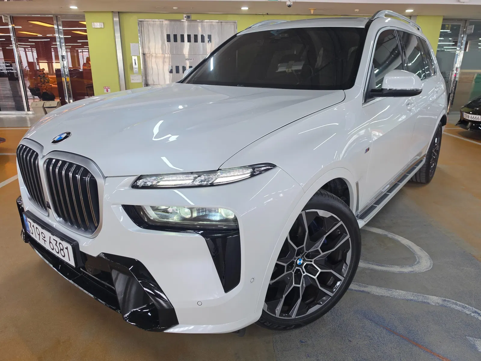 BMW X7 (G07) xDrive 40d M Sport 6 places 2026 — photo 1 sur 26