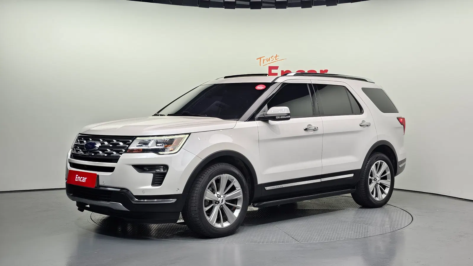 Ford Explorer 2.3 Limited 4WD 2019 — photo 1 sur 35