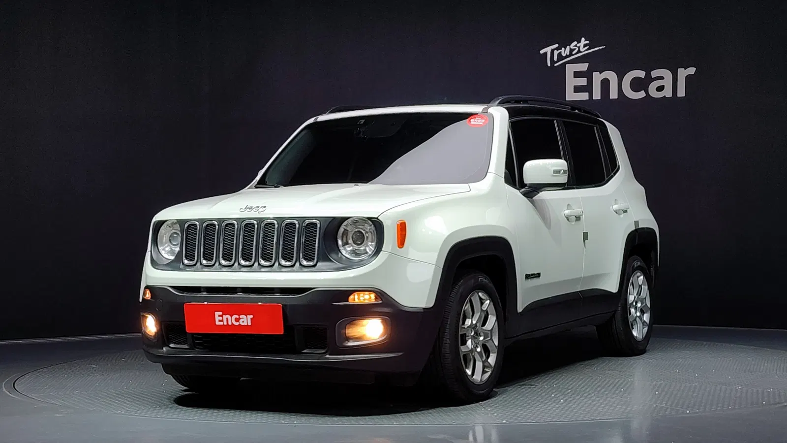 Jeep Renegade 2.4 Longitude High 2017 — photo 1 sur 33