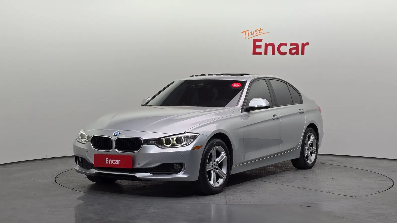 BMW Série 3 (F30) 320d xDrive 2015 — photo 1 sur 19