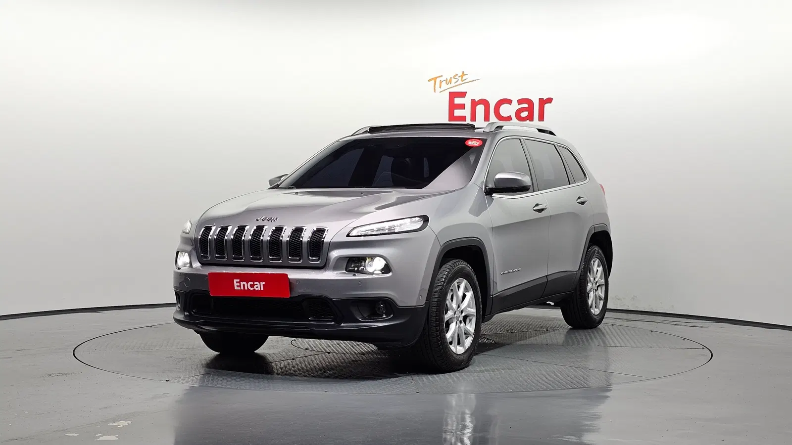 Jeep Cherokee(KL) 2.4 Longitude AWD 2015 — photo 1 sur 20