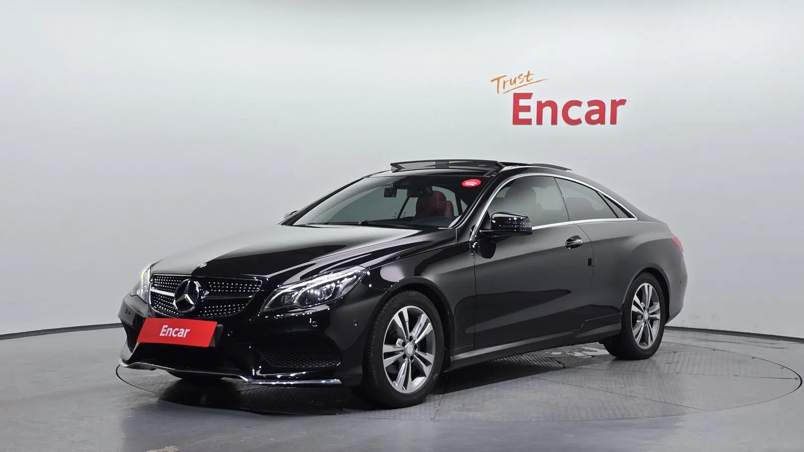 Mercedes-Benz Classe E E200 Coupé (W212) 2016 — photo 1 sur 20